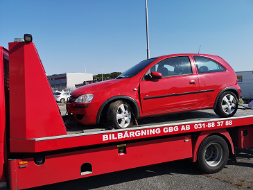 Hämtning av Ford till bilskrot i Kållered för recycling
