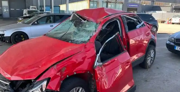 bildemontering Uddevalla skrotbil delar