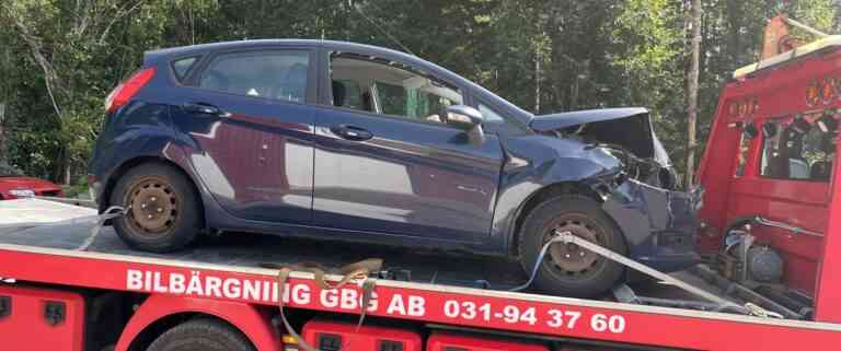 skrota bilen Göteborg hämtning av skrotbil