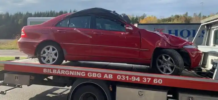 skrota bilen Angered hämtning skrotbil