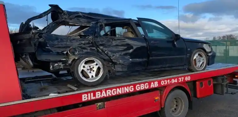 skrota bilen Kungsbacka hämtning skrotbil